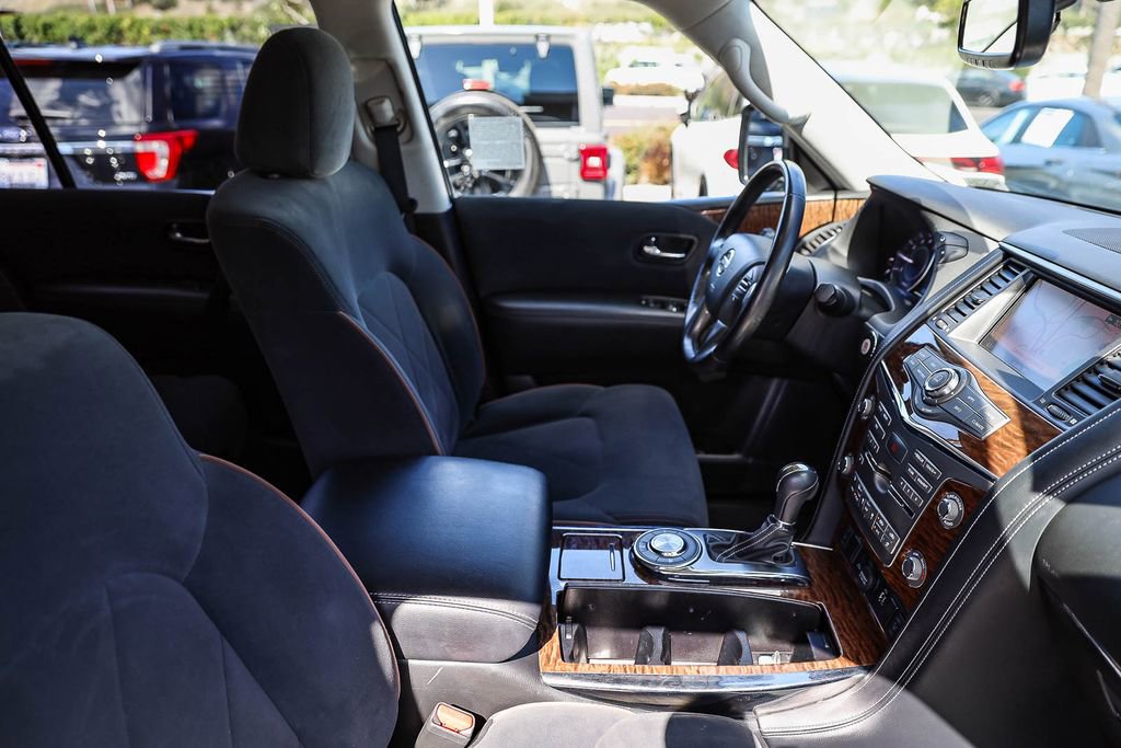 Used 2019 Nissan Armada SV w/ Driver Package RWD image 17