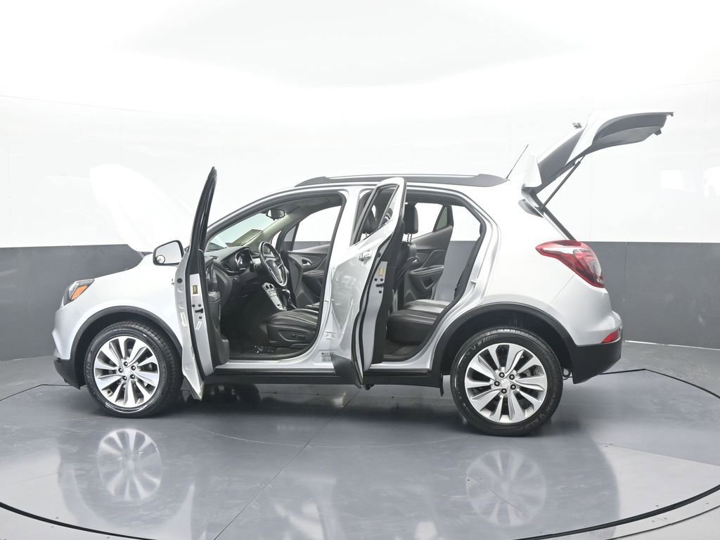 Used 2020 Buick Encore Preferred image 71