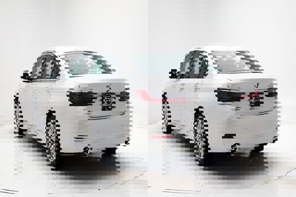 Used 2024 BMW 330i xDrive Sedan image 7