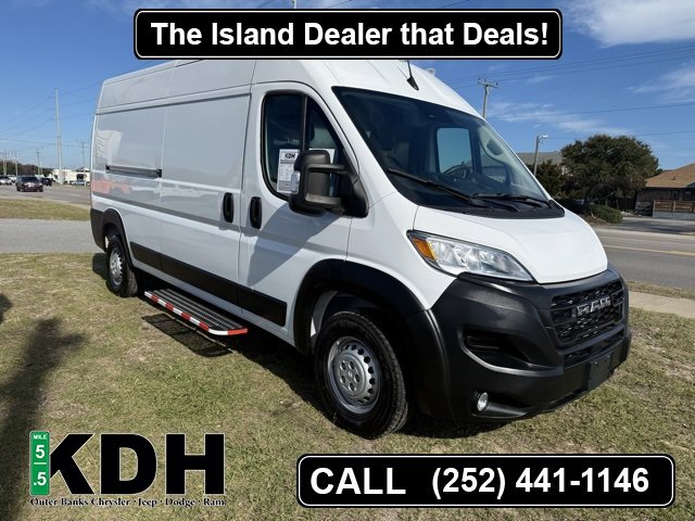 Used 2025 RAM ProMaster 2500 w/ Convenience Group image 1