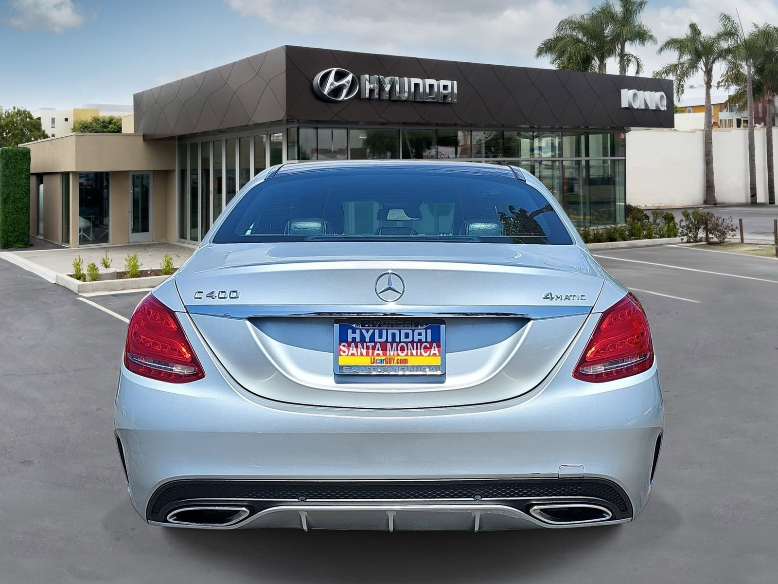 Used 2015 Mercedes-Benz C 400 4MATIC image 4