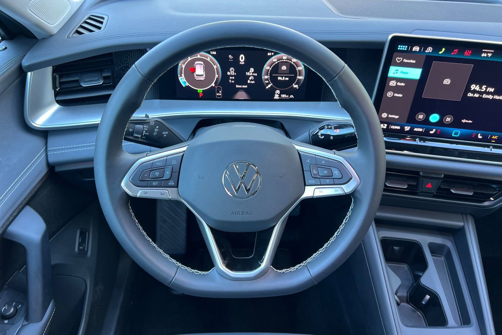 New 2026 Volkswagen Tiguan SE AWD/4WD image 14