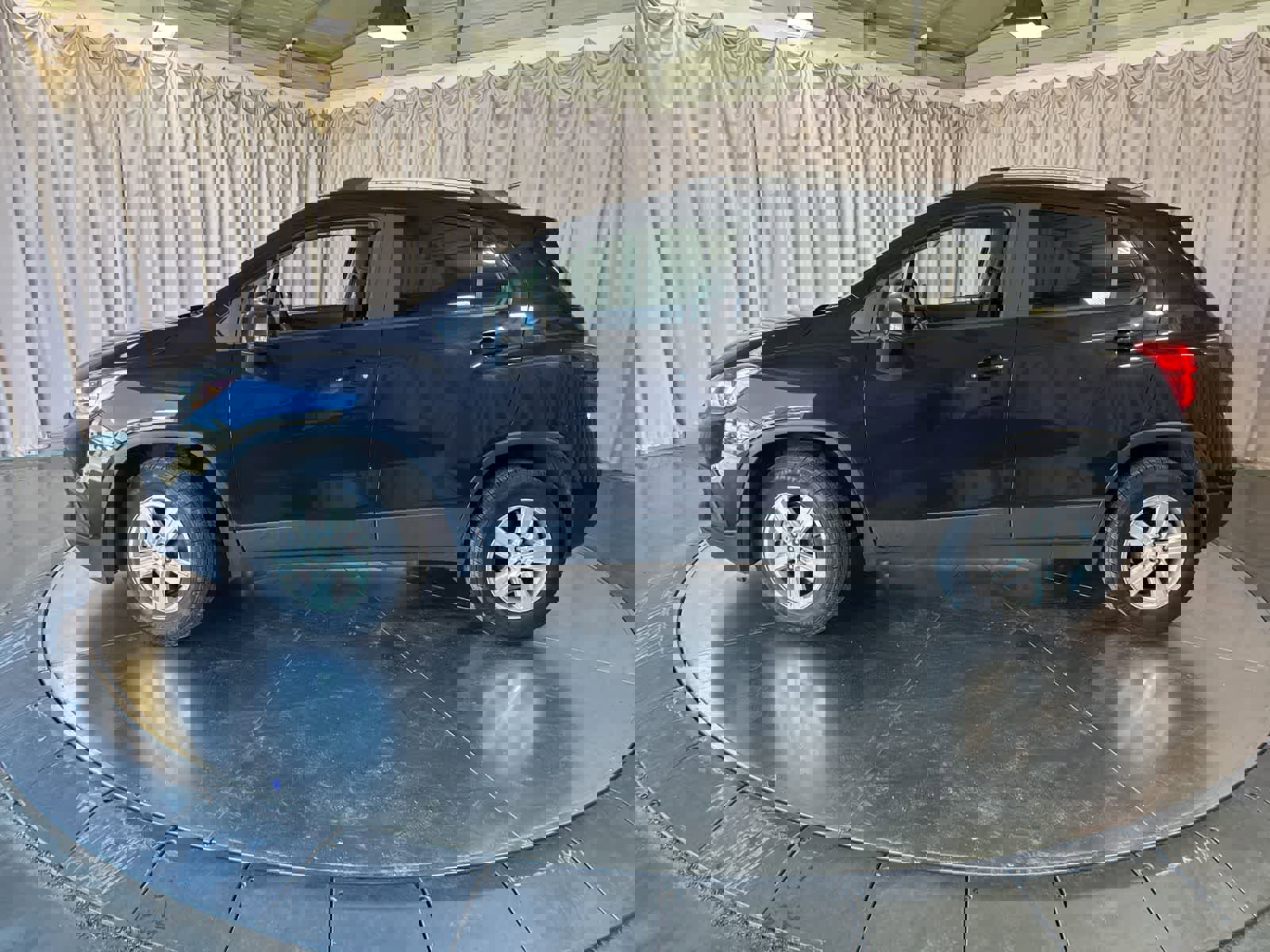 Used 2021 Chevrolet Trax LT image 8