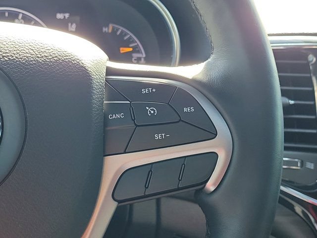 Used 2022 Jeep Grand Cherokee Laredo X RWD image 22