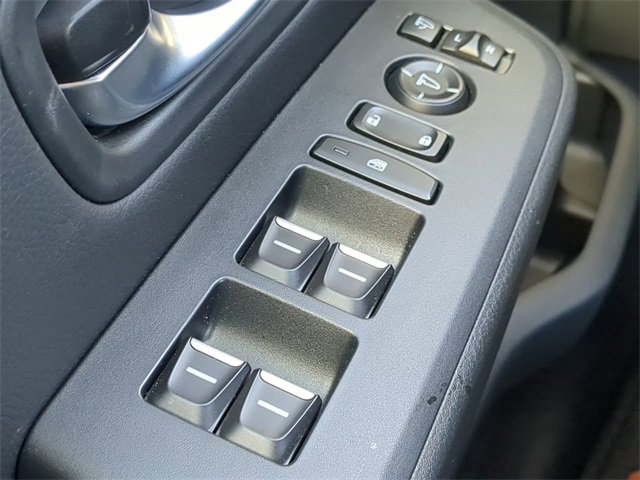 Used 2025 Honda Pilot TrailSport image 23