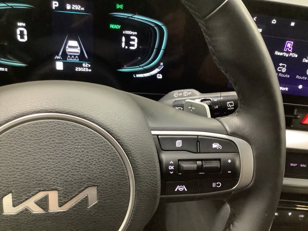 Used 2023 Kia Sportage EX image 16