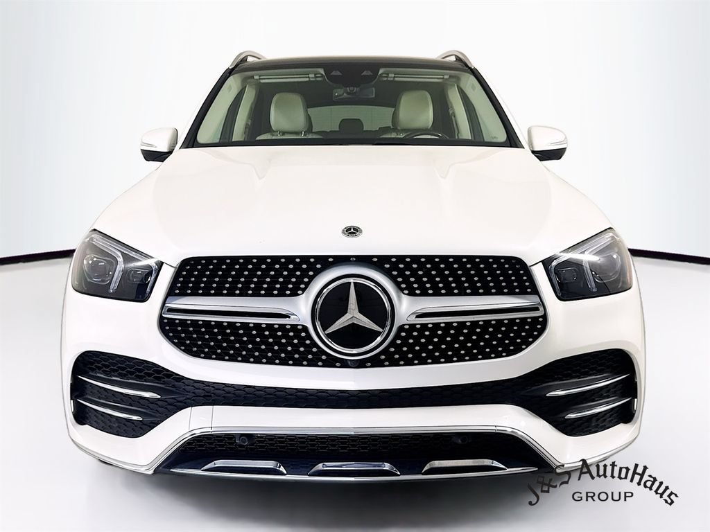 Used 2022 Mercedes-Benz GLE 350 4MATIC w/ AMG Line Exterior image 2