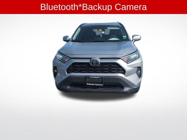 Used 2021 Toyota RAV4 XLE image 2