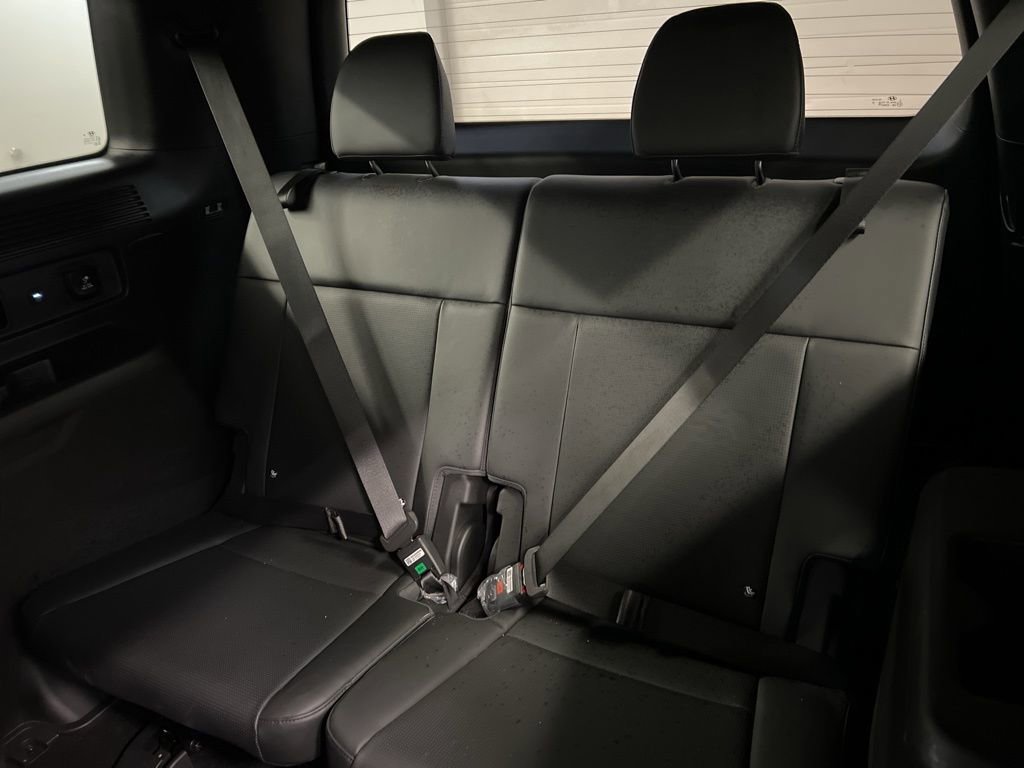 Used 2025 Hyundai Santa Fe Calligraphy image 36