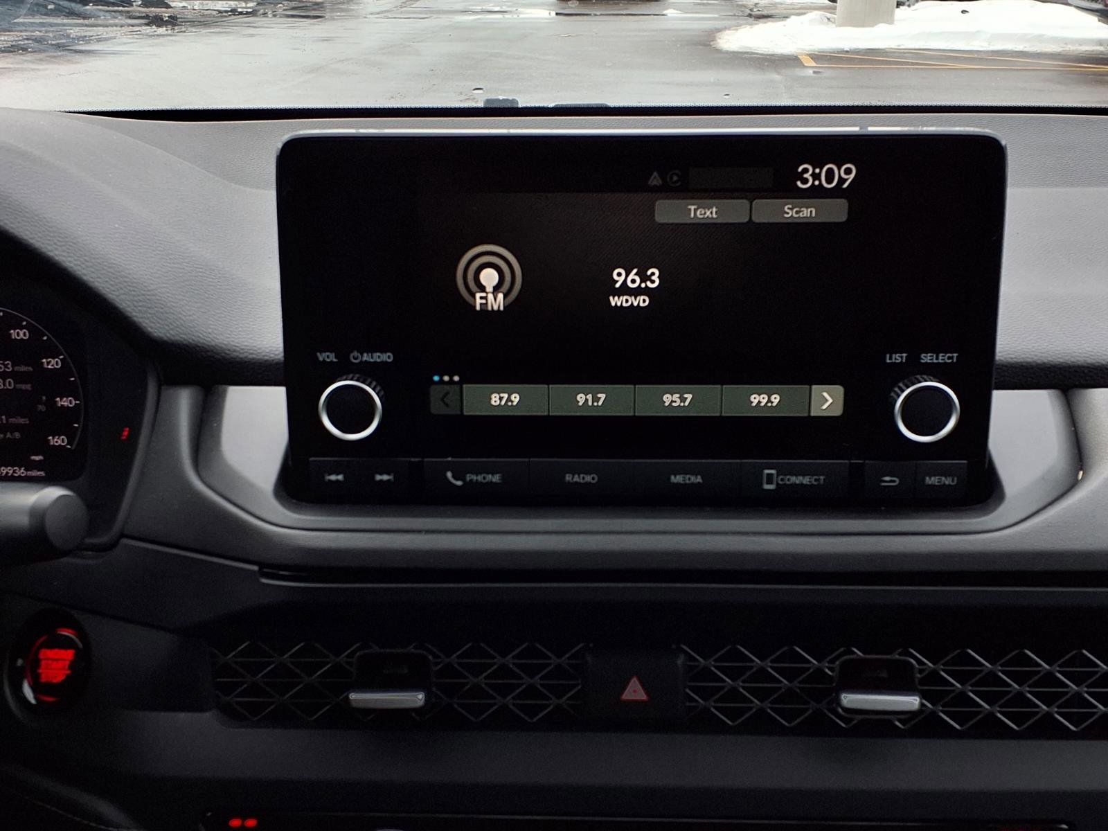 Used 2024 Honda Accord EX image 10