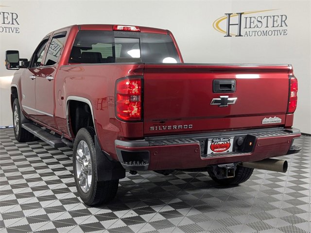 Used 2019 Chevrolet Silverado 2500 High Country w/ Duramax Plus Package image 9