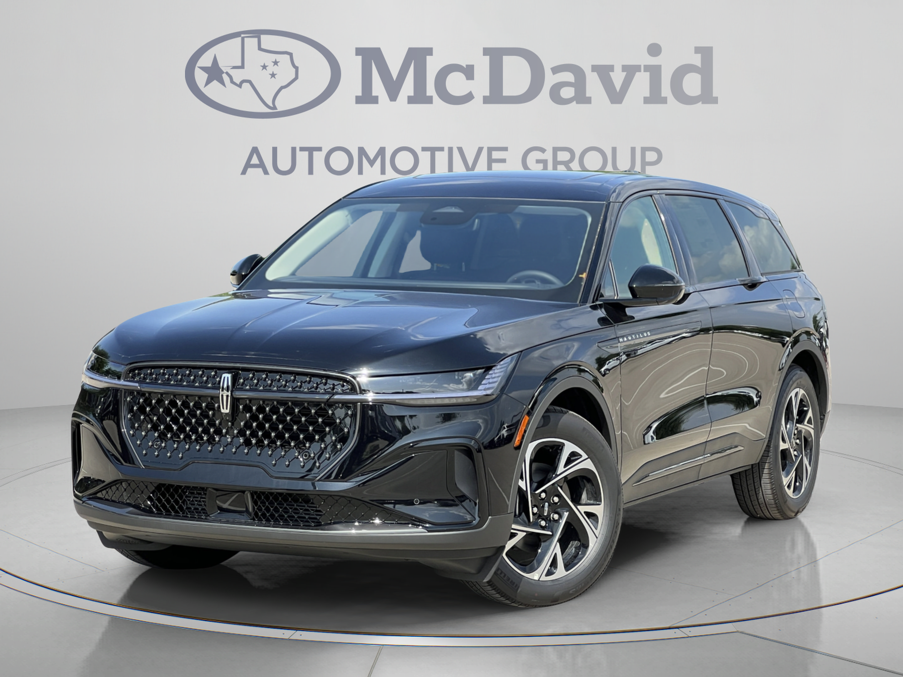 New 2026 Lincoln Nautilus Premier w/ Equipment Group 102A AWD/4WD image 4