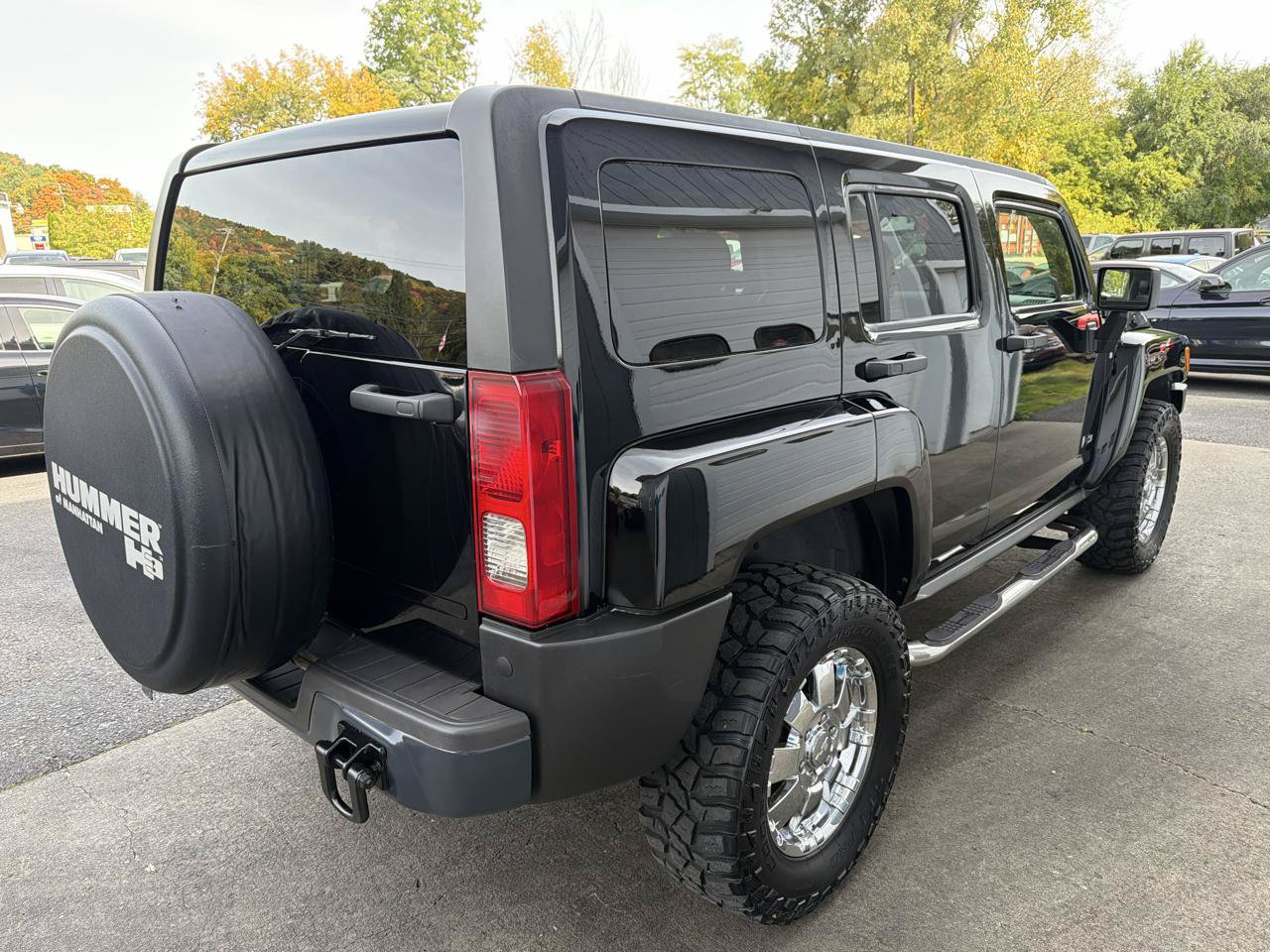 Used 2009 HUMMER H3 AWD/4WD image 4