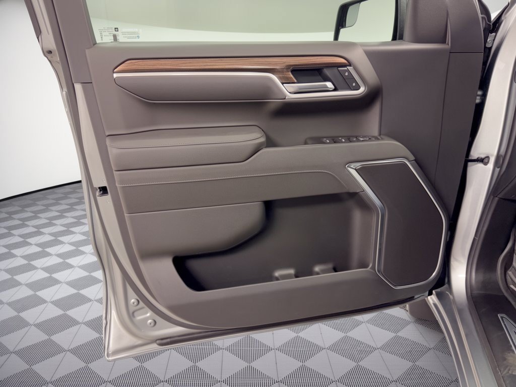 New 2026 Chevrolet Silverado 1500 RST AWD/4WD image 14
