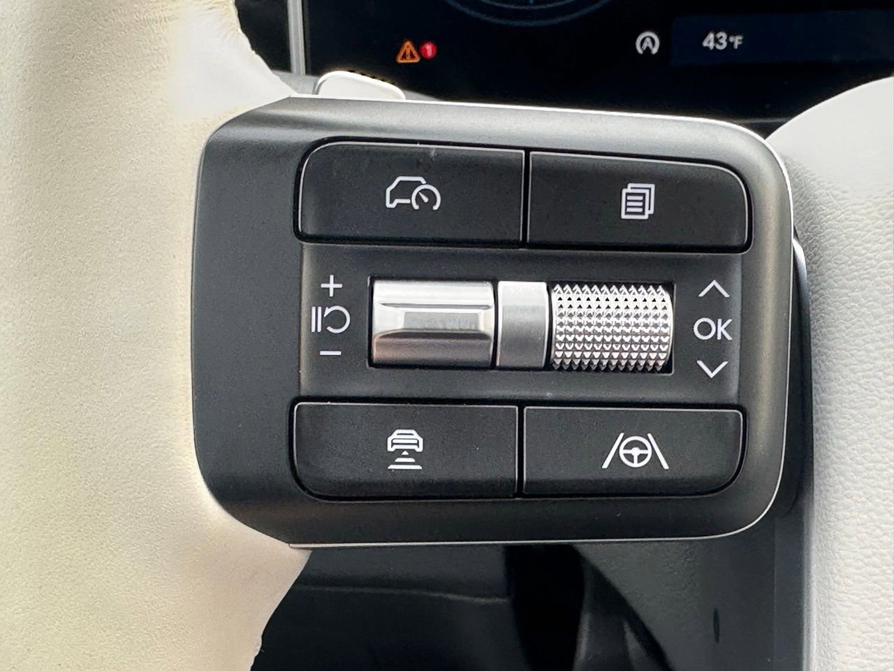 Used 2025 Hyundai Santa Fe Calligraphy image 49