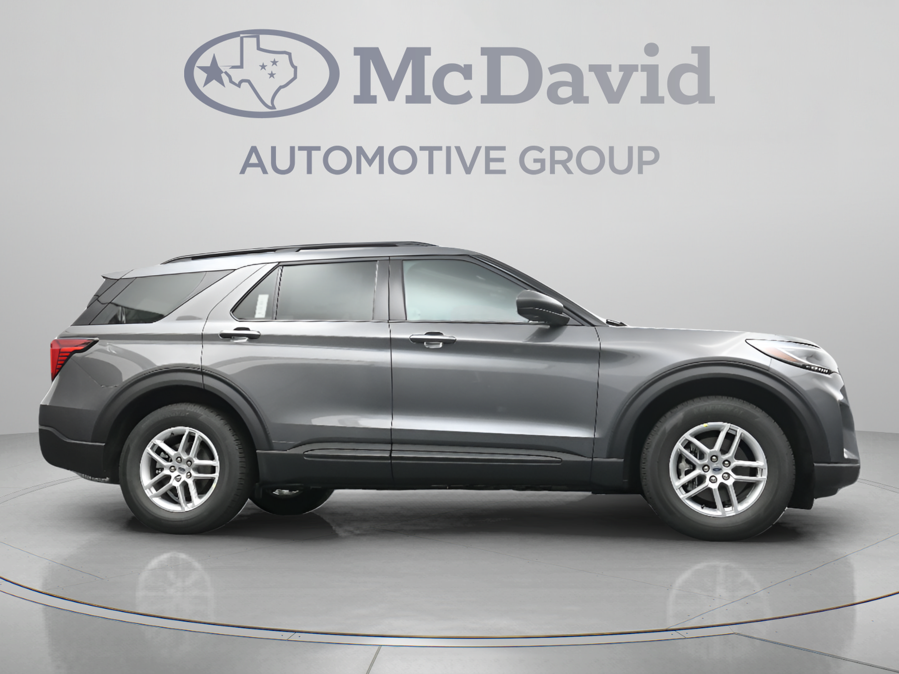 New 2027 Ford Explorer Active RWD image 17