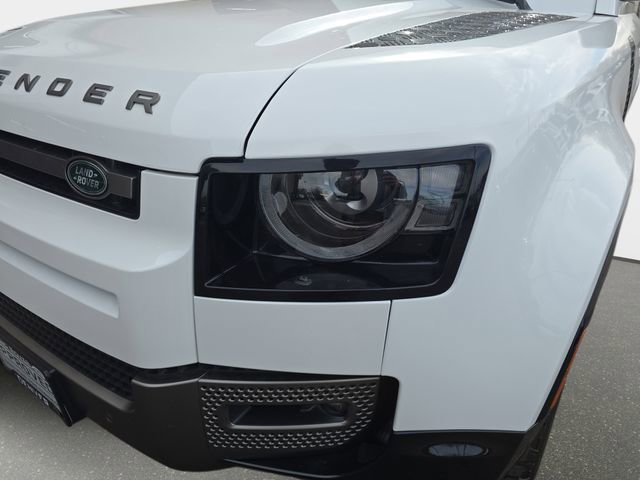 Certified 2024 Land Rover Defender 130 X-Dynamic SE image 35