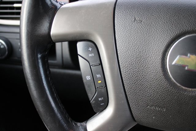 Used 2014 Chevrolet Suburban LT w/ Luxury Package image 10