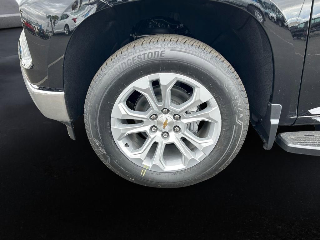New 2026 Chevrolet Silverado 1500 LTZ w/ Technology Package RWD image 9