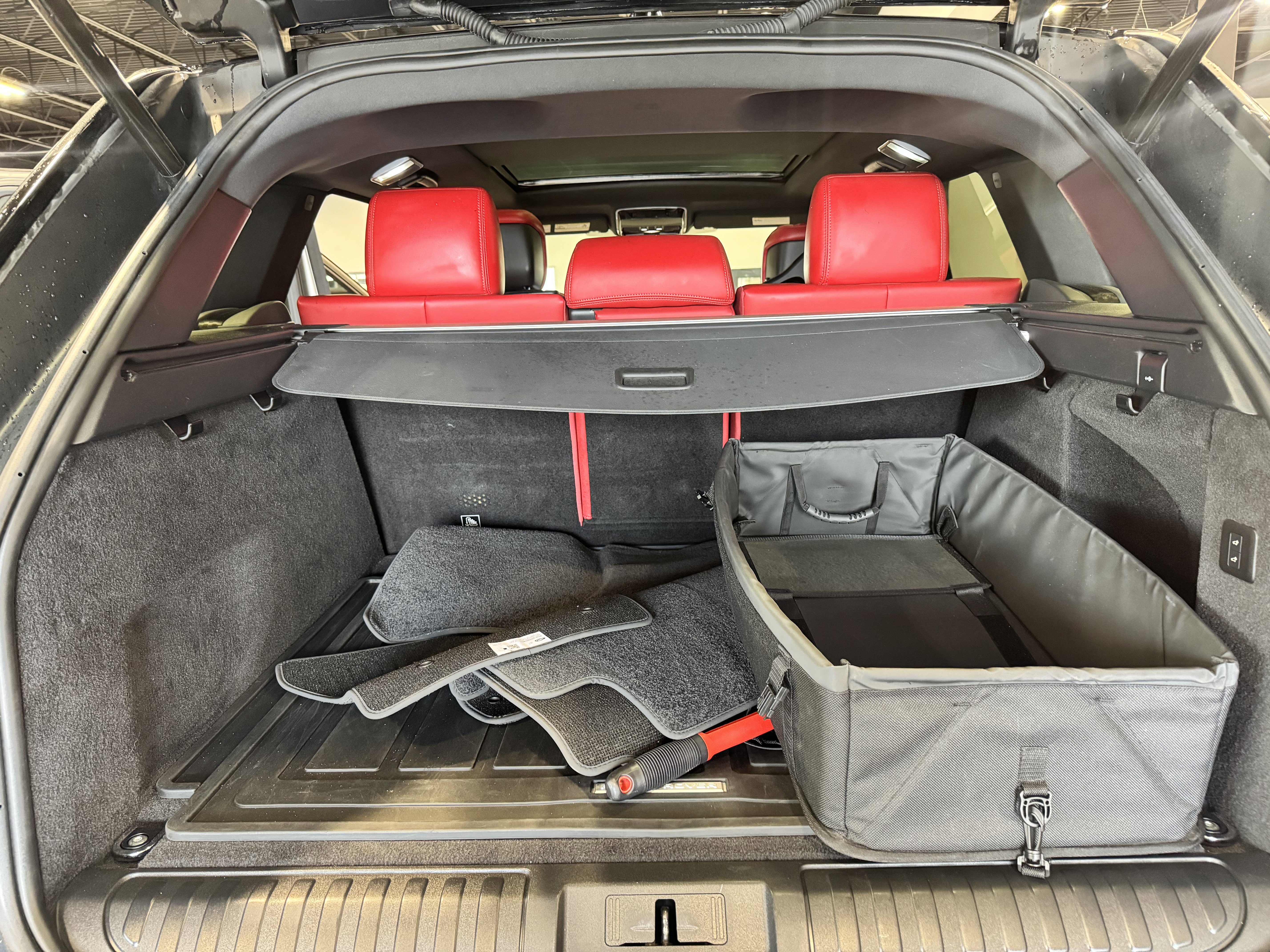 Used 2022 Land Rover Range Rover Sport HSE Dynamic image 34