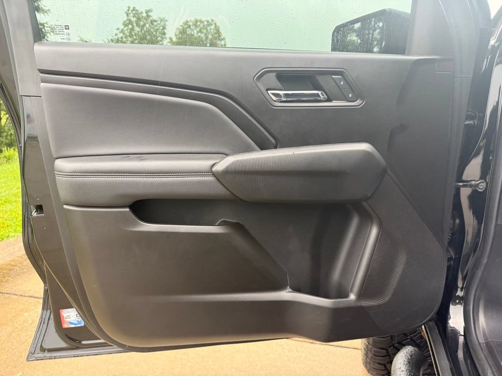 Used 2024 Chevrolet Colorado LT w/ LT Convenience Package RWD image 21
