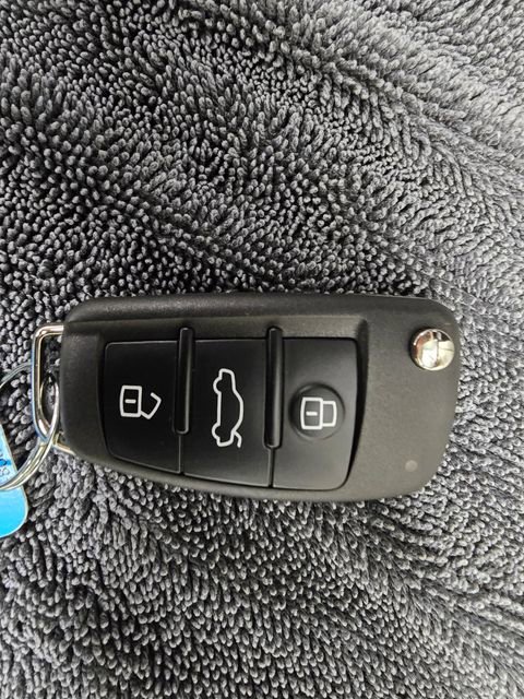 New 2025 Audi Q3 2.0T Premium image 36