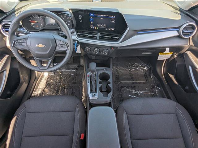 New 2026 Chevrolet Trax LS w/ LS Convenience Package FWD image 15