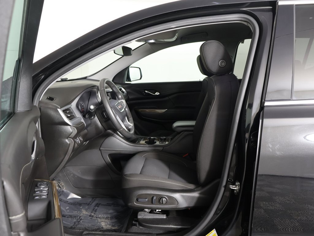 Used 2023 GMC Acadia SLE w/ Driver Convenience Package image 31