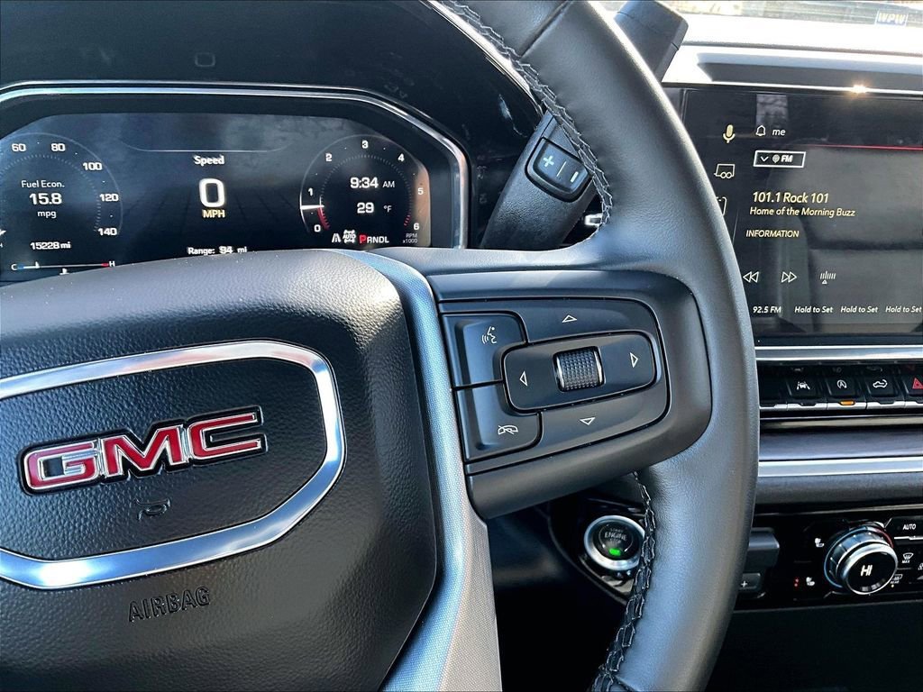Used 2026 GMC Sierra 1500 SLT AWD/4WD image 24