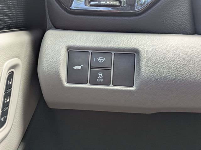 Used 2023 Honda Pilot Elite image 32