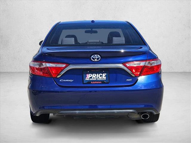 Used 2015 Toyota Camry SE image 6
