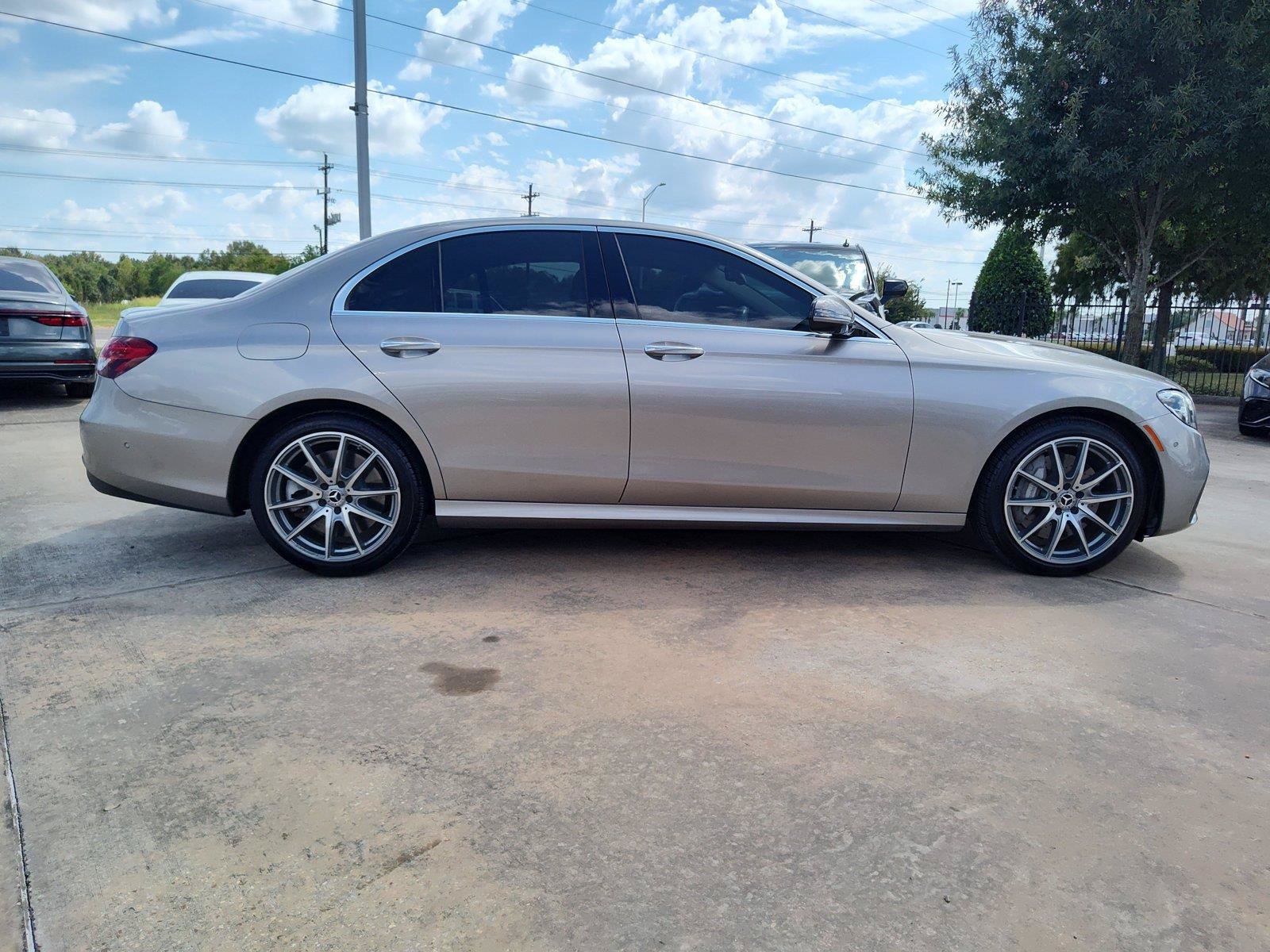 Certified 2022 Mercedes-Benz E 450 4MATIC Sedan image 7