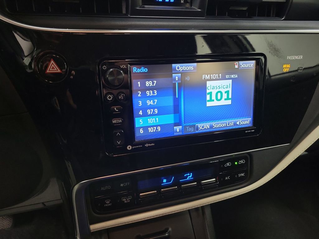 Used 2017 Toyota Corolla iM image 14