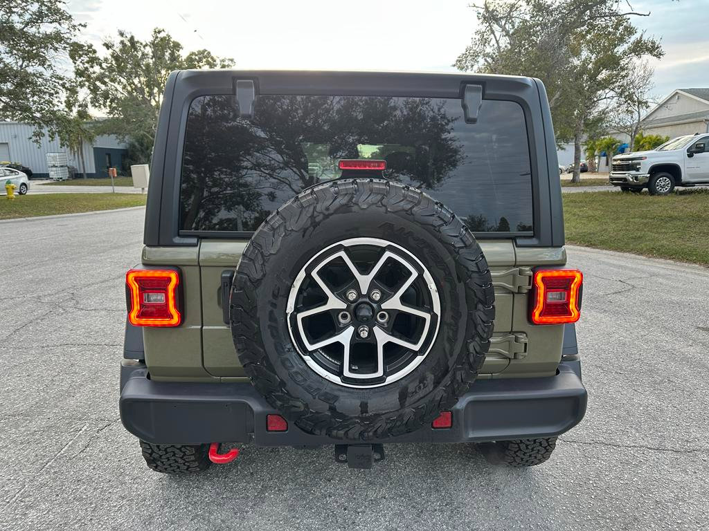 Used 2026 Jeep Wrangler Unlimited Rubicon image 9