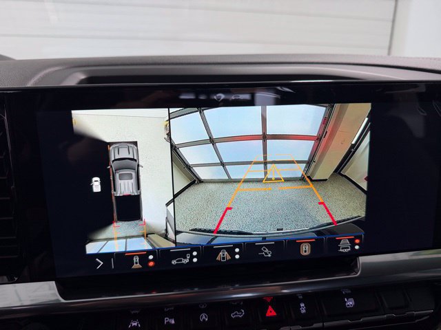 New 2026 Chevrolet Silverado 1500 LT w/ Safety Package AWD/4WD image 18