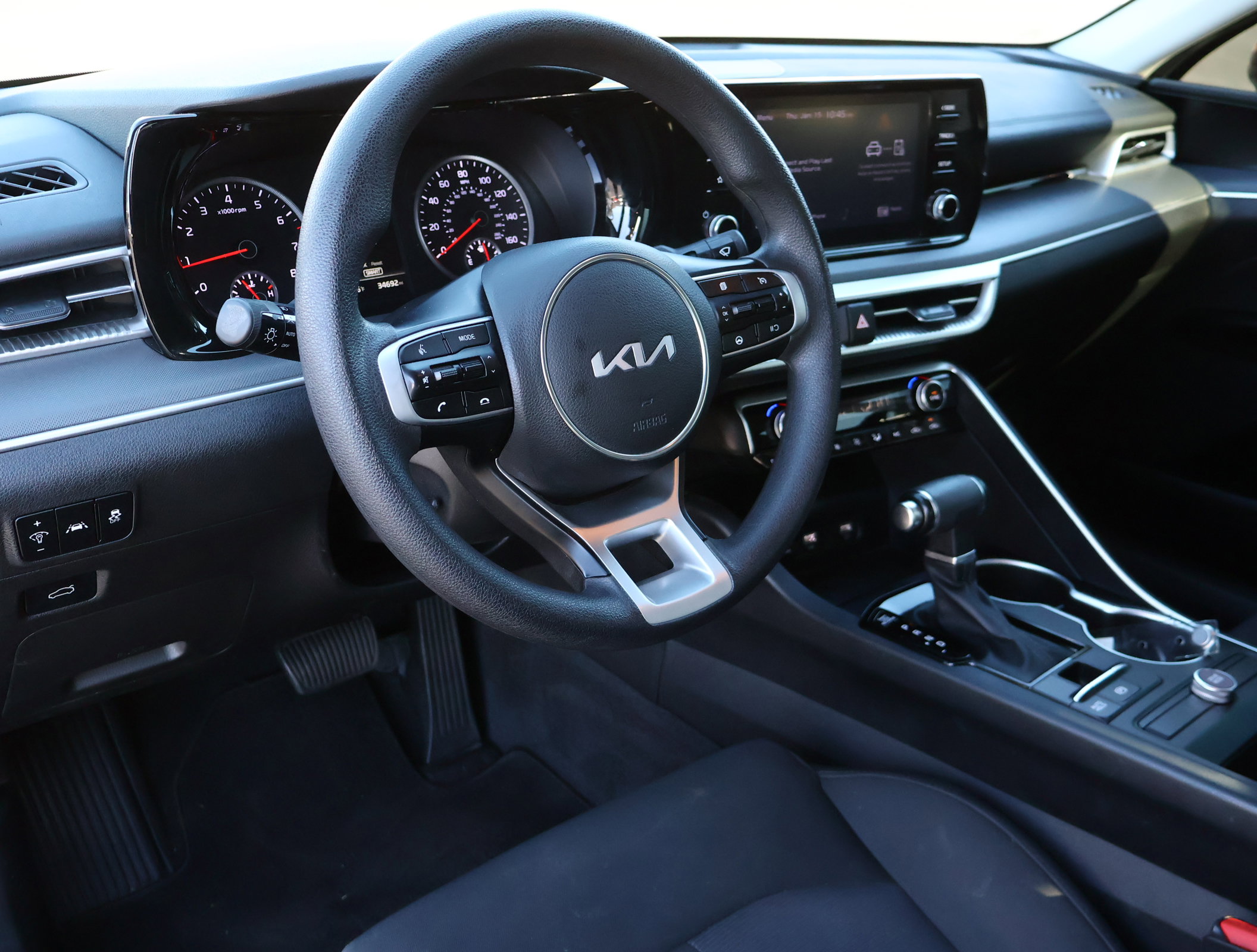 Used 2023 Kia K5 LXS image 3