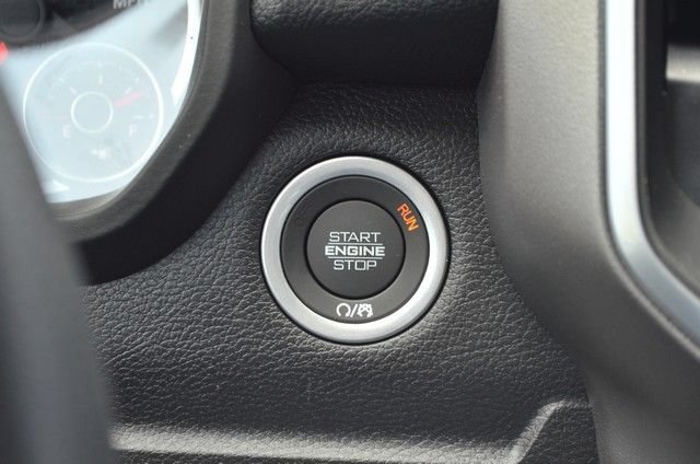 New 2026 RAM 1500 Express AWD/4WD image 23