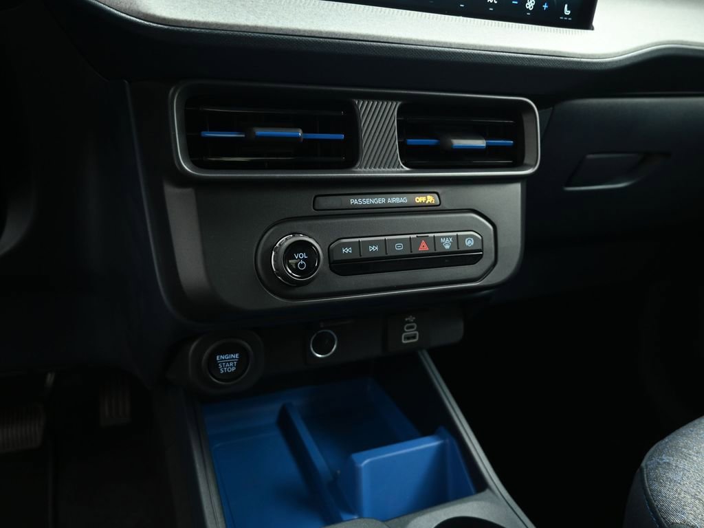 New 2025 Ford Maverick XLT w/ XLT Luxury Package image 15