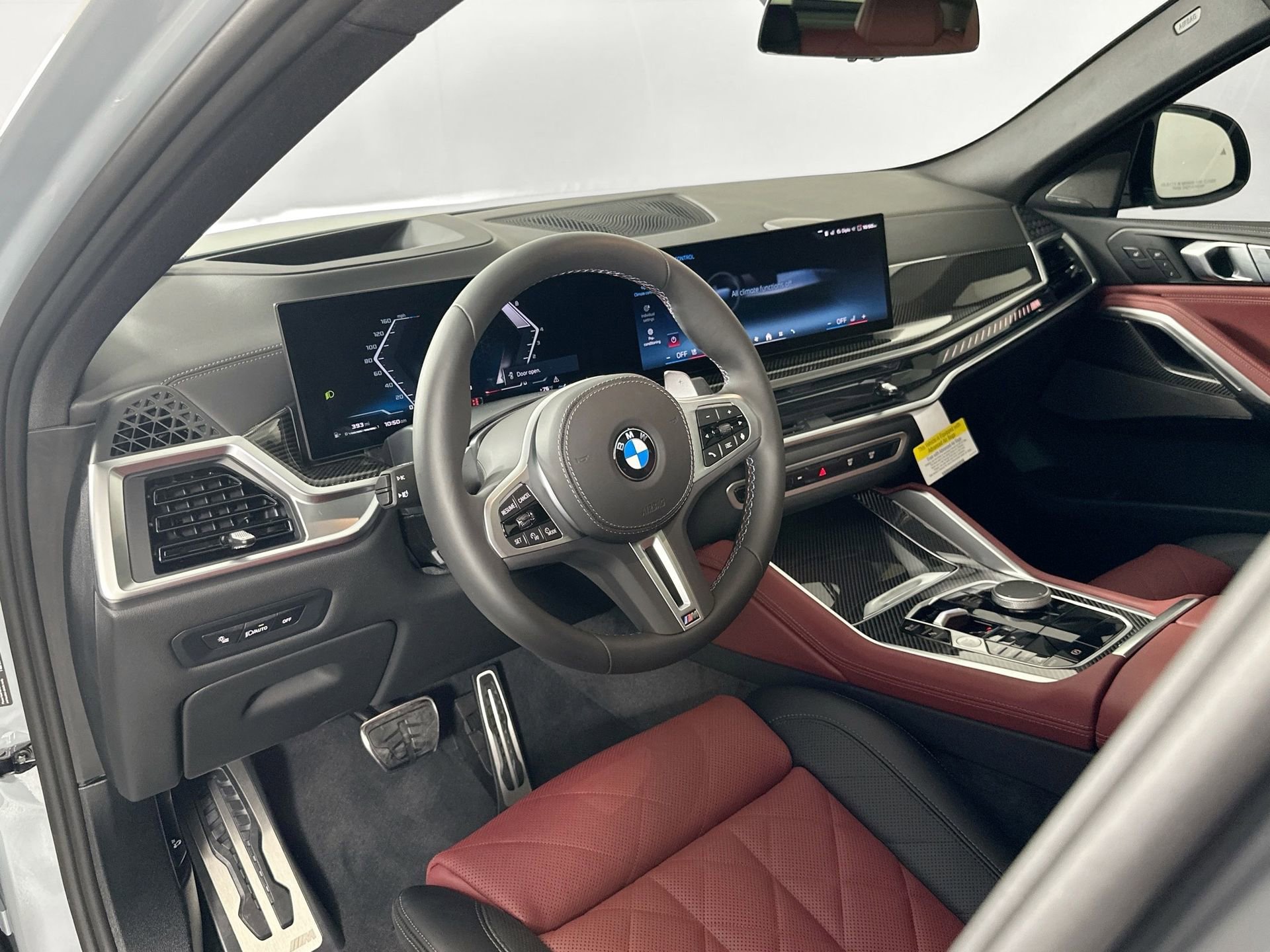 New 2026 BMW X6 M60i image 9