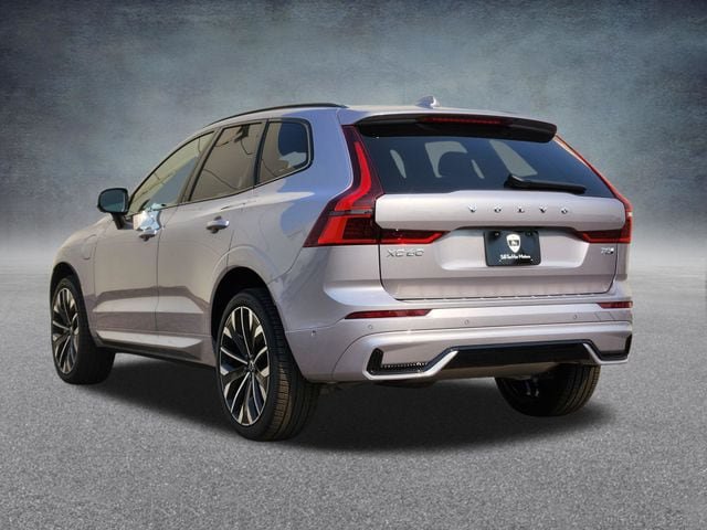 New 2026 Volvo XC60 T8 Ultra w/ Climate Package AWD/4WD image 5