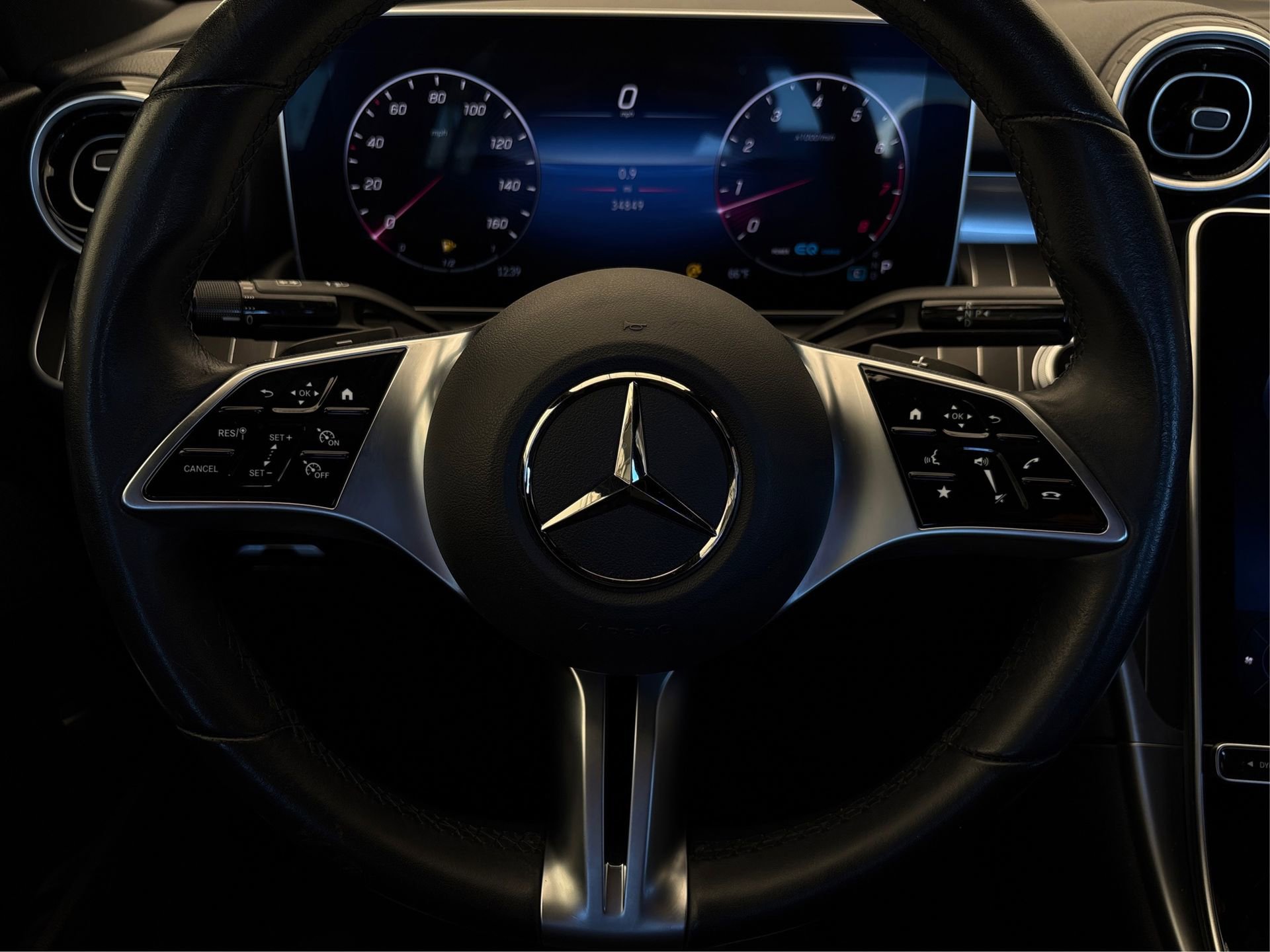 Used 2022 Mercedes-Benz C 300 Sedan image 18