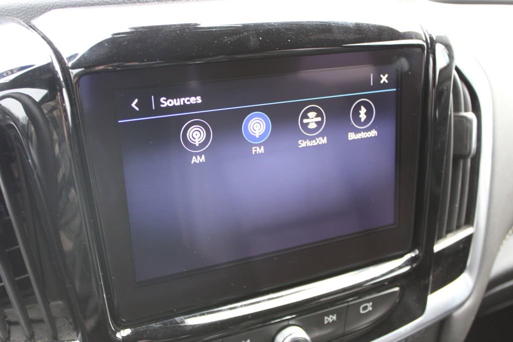 Used 2023 Chevrolet Traverse Premier AWD/4WD image 49