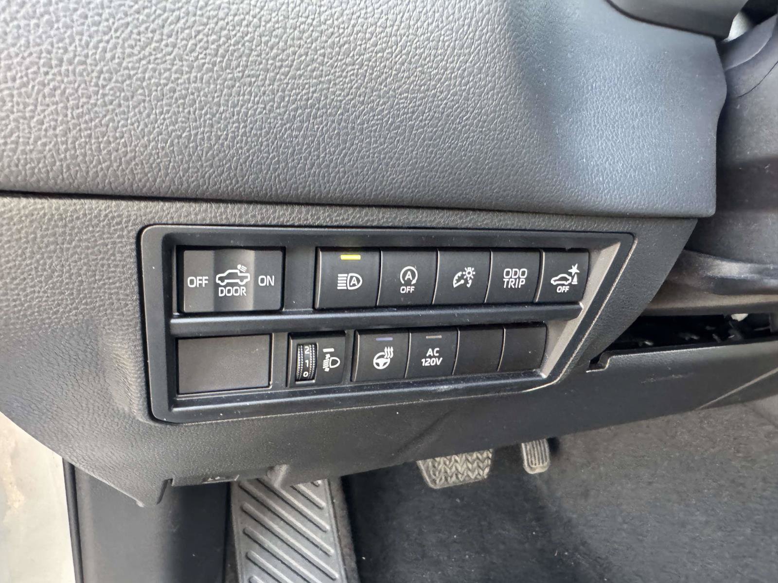 Used 2023 Toyota Tundra Limited w/ Power Package AWD/4WD image 30