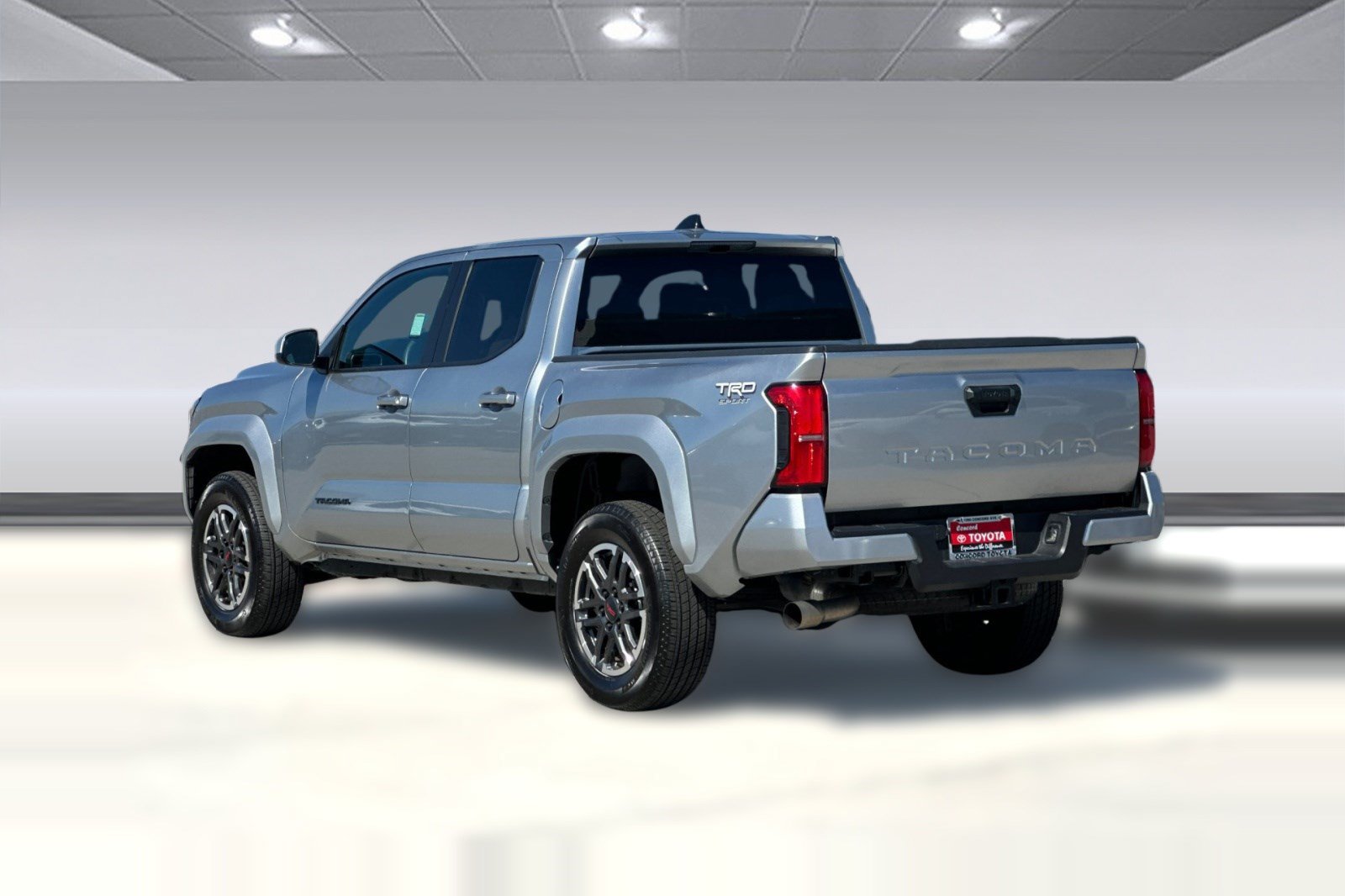 Used 2026 Toyota Tacoma TRD Sport RWD image 3