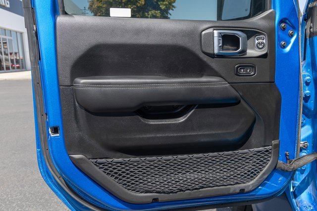 Used 2022 Jeep Wrangler Unlimited Sahara image 15