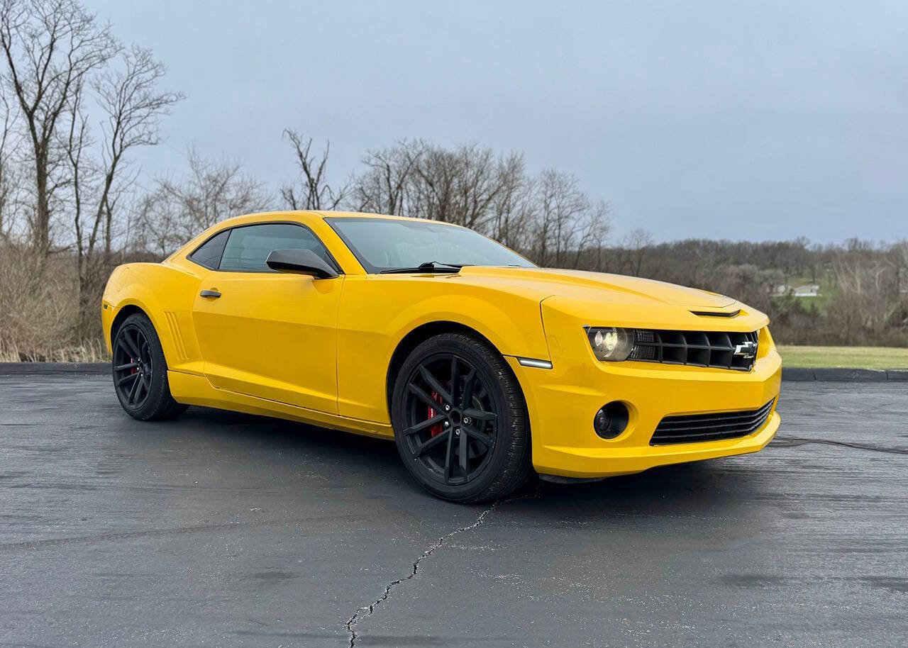 Used 2010 Chevrolet Camaro SS w/ RS Package image 1