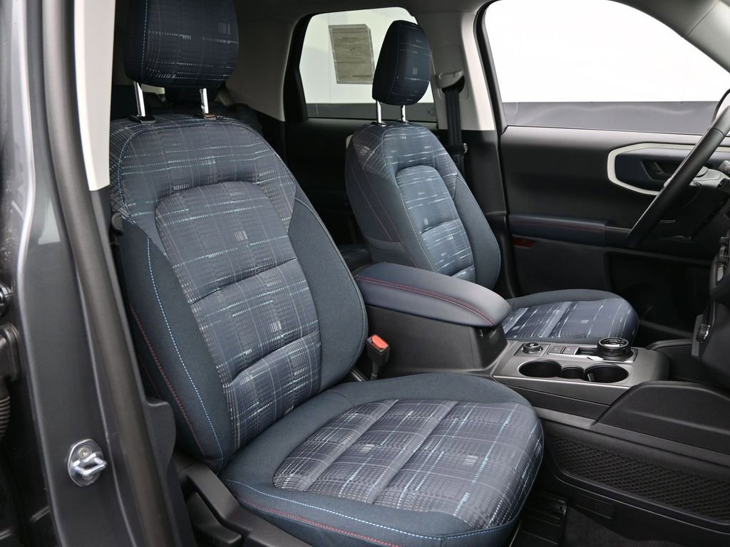 New 2025 Ford Bronco Sport Heritage w/ Convenience Package image 31