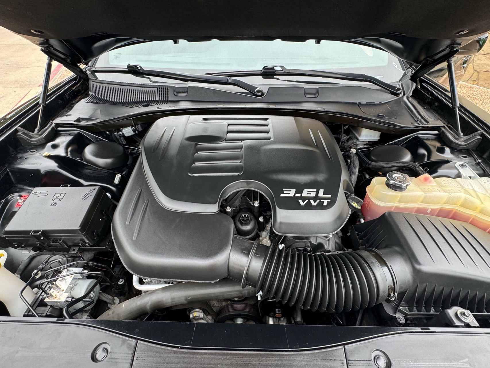 Used 2021 Dodge Charger SXT RWD image 31