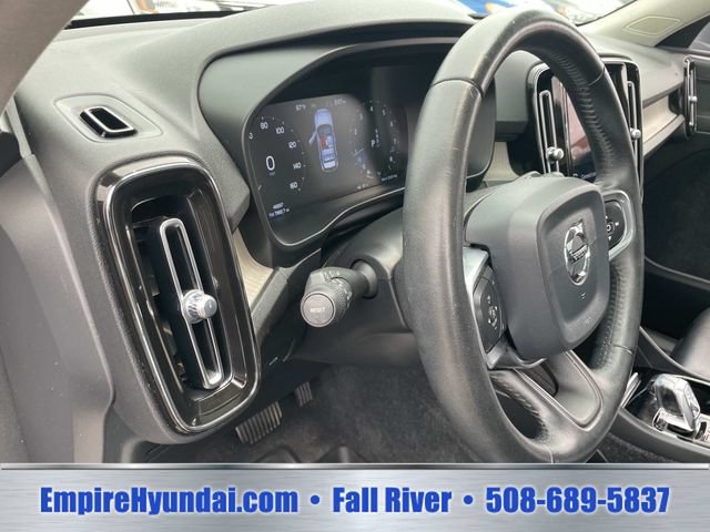 Used 2020 Volvo XC40 T5 Inscription w/ Protection Package AWD/4WD image 22