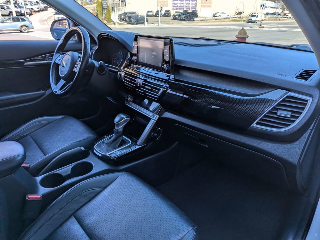 Used 2021 Kia Seltos EX image 25